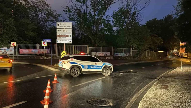 1 Mayıs Emek ve Dayanışma Günü Dolayısıyla İstanbul’da Yollar Trafiğe Kapatıldı