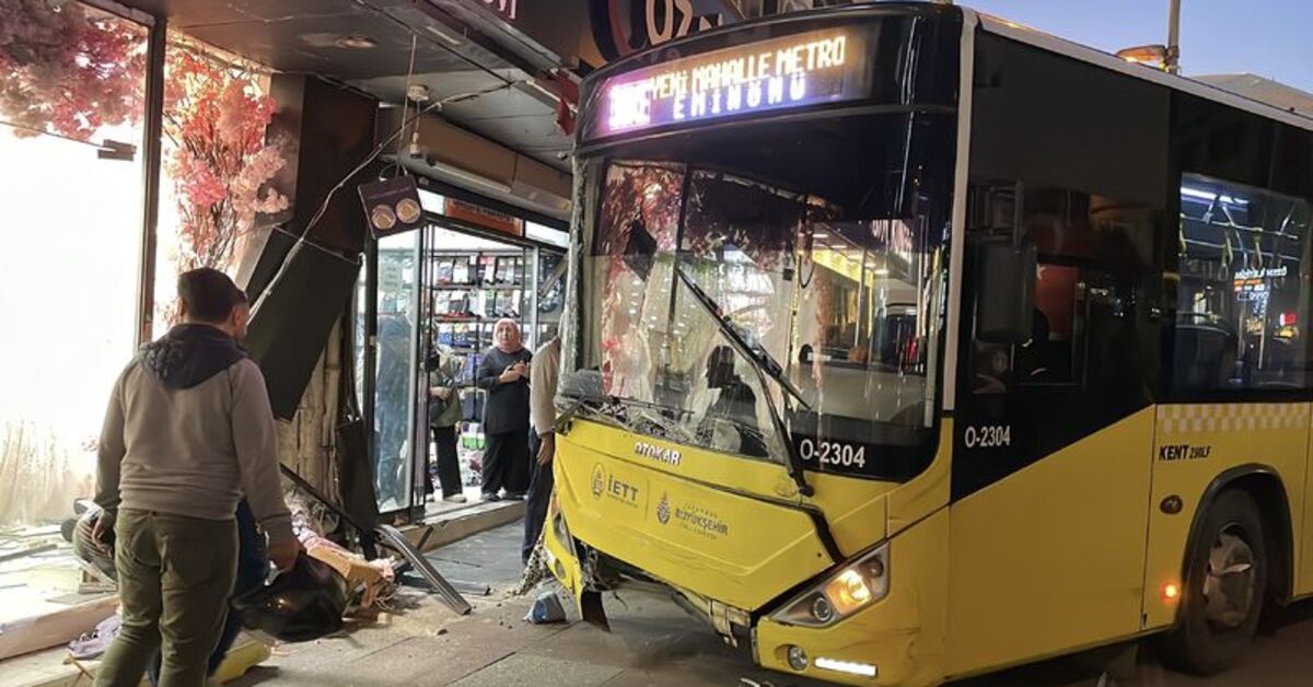 Bayrampaşa’da İETT otobüsü gelinlik mağazasına girdi