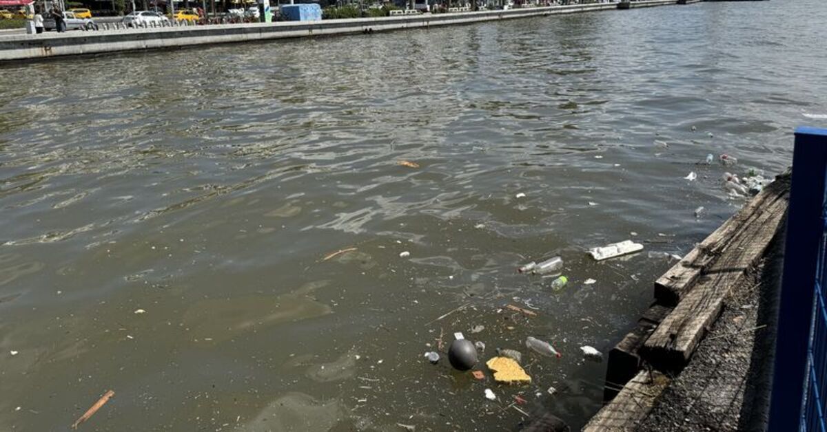 İzmir Körfezi’nde bu kez de atık kirliliği gözleniyor